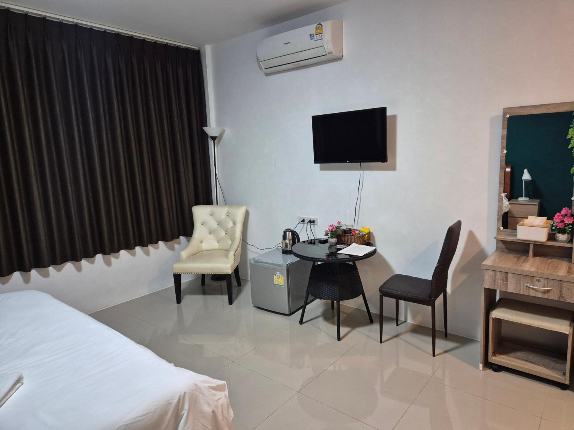 Dorothys Hotell Pattaya Eksteriør bilde