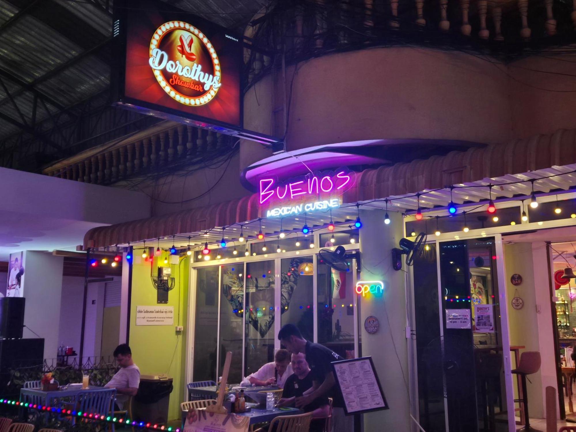 Dorothys Hotell Pattaya Eksteriør bilde