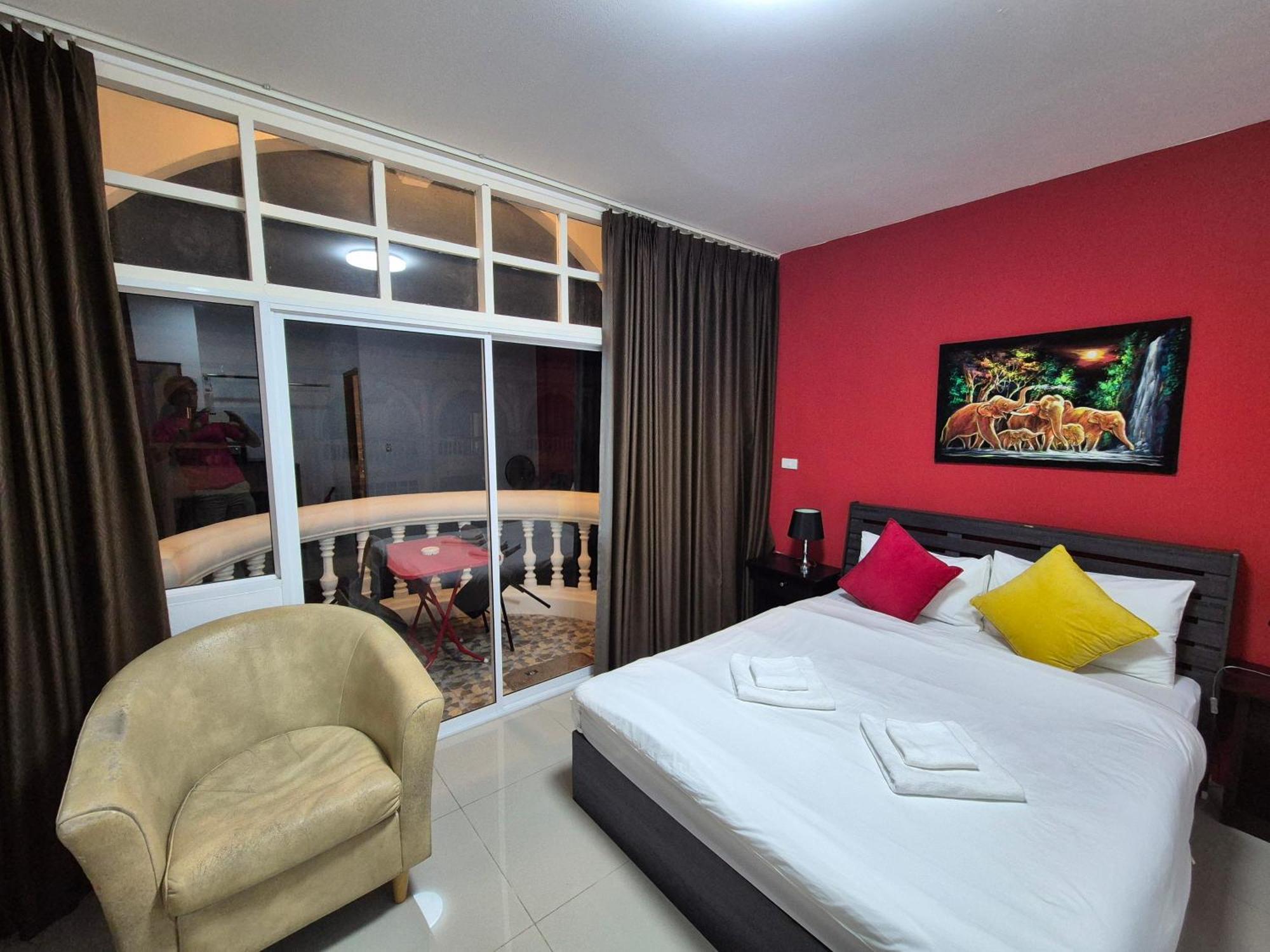 Dorothys Hotell Pattaya Eksteriør bilde
